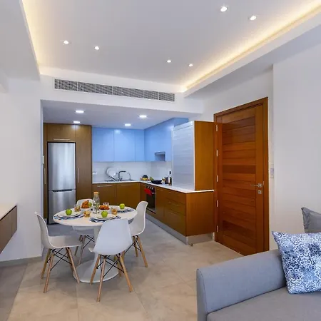 Villa Imagine You And Your Family Renting This Perfect Beachfront Apartment, 1388 Larnaca